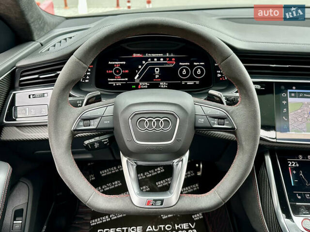 Черный Ауди RS Q8, объемом двигателя 4 л и пробегом 98 тыс. км за 84000 $, фото 62 на Automoto.ua