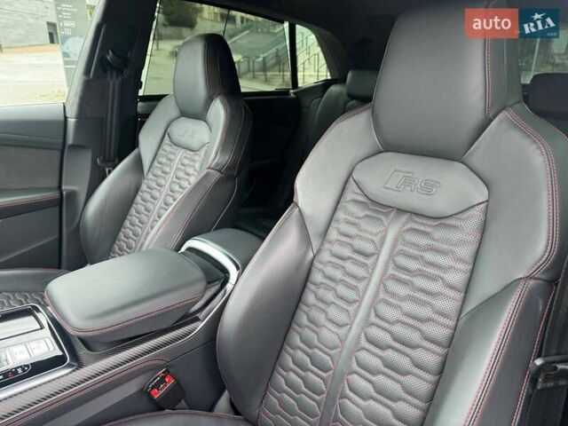 Черный Ауди RS Q8, объемом двигателя 4 л и пробегом 34 тыс. км за 109900 $, фото 15 на Automoto.ua