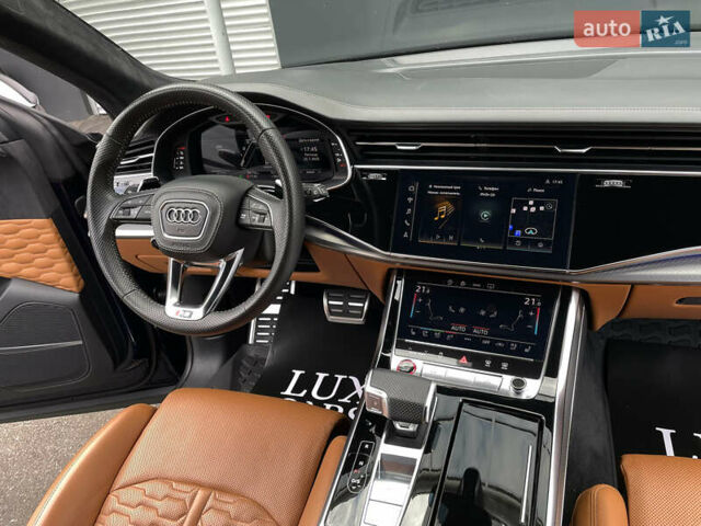 Черный Ауди RS Q8, объемом двигателя 4 л и пробегом 86 тыс. км за 93900 $, фото 46 на Automoto.ua