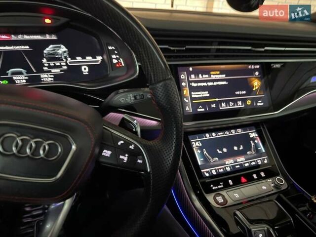 Черный Ауди RS Q8, объемом двигателя 4 л и пробегом 85 тыс. км за 104000 $, фото 28 на Automoto.ua