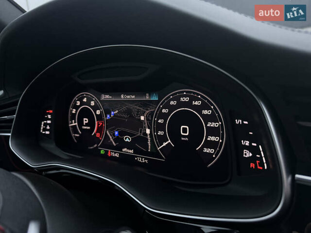 Чорний Ауді RS Q8, об'ємом двигуна 4 л та пробігом 174 тис. км за 76000 $, фото 54 на Automoto.ua