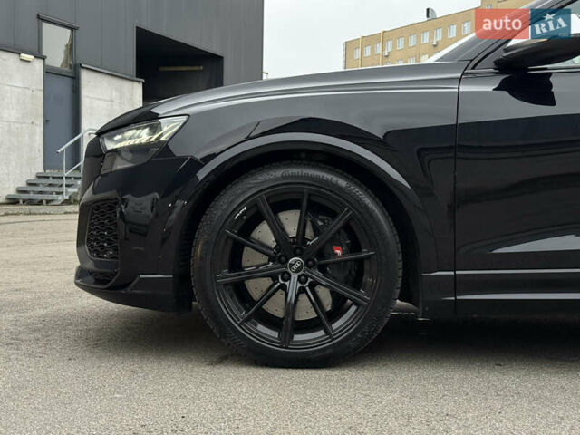 Чорний Ауді RS Q8, об'ємом двигуна 4 л та пробігом 174 тис. км за 76000 $, фото 14 на Automoto.ua