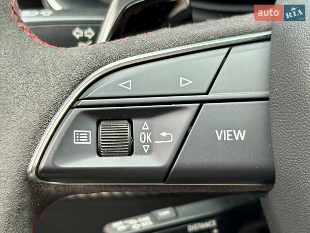 Черный Ауди RS Q8, объемом двигателя 4 л и пробегом 98 тыс. км за 84000 $, фото 66 на Automoto.ua