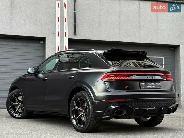 Черный Ауди RS Q8, объемом двигателя 4 л и пробегом 98 тыс. км за 84000 $, фото 28 на Automoto.ua