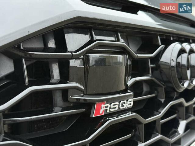 Чорний Ауді RS Q8, об'ємом двигуна 4 л та пробігом 174 тис. км за 76000 $, фото 13 на Automoto.ua