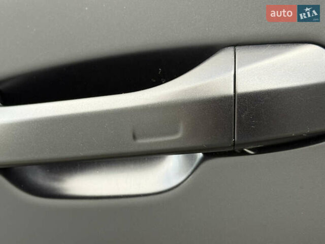 Черный Ауди RS Q8, объемом двигателя 4 л и пробегом 98 тыс. км за 84000 $, фото 35 на Automoto.ua