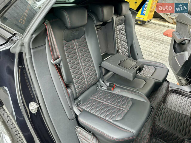 Черный Ауди RS Q8, объемом двигателя 4 л и пробегом 98 тыс. км за 84000 $, фото 49 на Automoto.ua