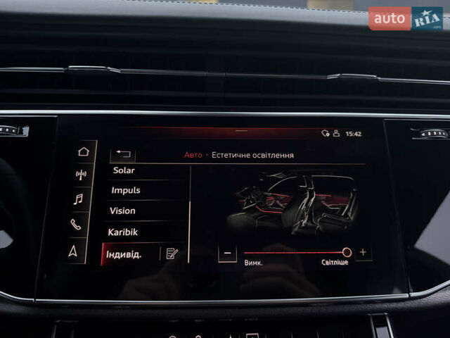 Чорний Ауді RS Q8, об'ємом двигуна 4 л та пробігом 174 тис. км за 76000 $, фото 58 на Automoto.ua