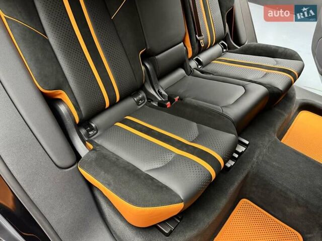Чорний Ауді RS Q8, об'ємом двигуна 4 л та пробігом 22 тис. км за 198800 $, фото 59 на Automoto.ua