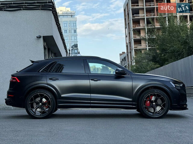 Черный Ауди RS Q8, объемом двигателя 4 л и пробегом 98 тыс. км за 84000 $, фото 11 на Automoto.ua