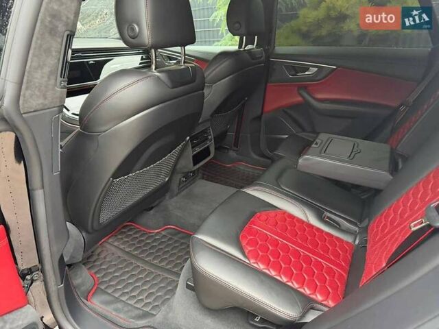 Черный Ауди RS Q8, объемом двигателя 4 л и пробегом 83 тыс. км за 81000 $, фото 4 на Automoto.ua