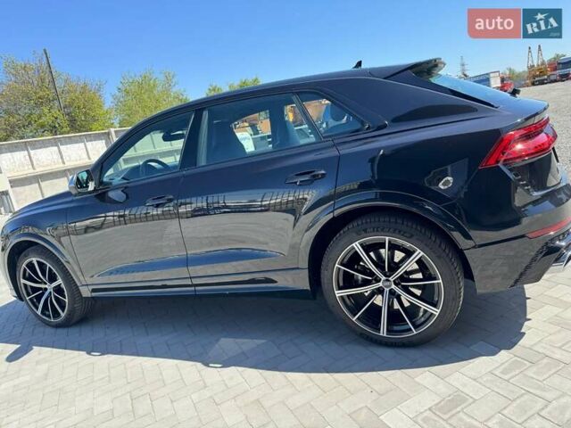 Чорний Ауді RS Q8, об'ємом двигуна 4 л та пробігом 130 тис. км за 80000 $, фото 3 на Automoto.ua