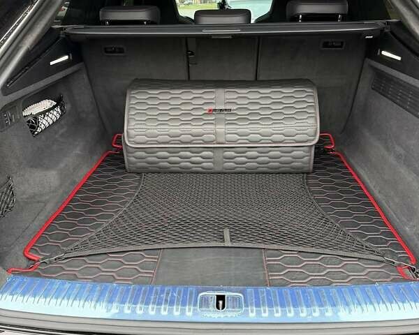 Черный Ауди RS Q8, объемом двигателя 4 л и пробегом 85 тыс. км за 104000 $, фото 3 на Automoto.ua