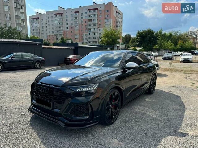 Чорний Ауді RS Q8, об'ємом двигуна 4 л та пробігом 83 тис. км за 97999 $, фото 9 на Automoto.ua