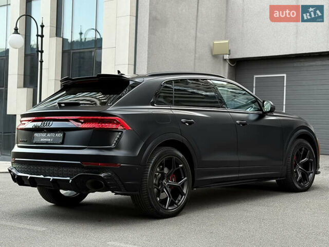 Чорний Ауді RS Q8, об'ємом двигуна 4 л та пробігом 97 тис. км за 85000 $, фото 26 на Automoto.ua
