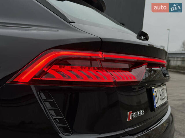 Чорний Ауді RS Q8, об'ємом двигуна 4 л та пробігом 174 тис. км за 76000 $, фото 21 на Automoto.ua