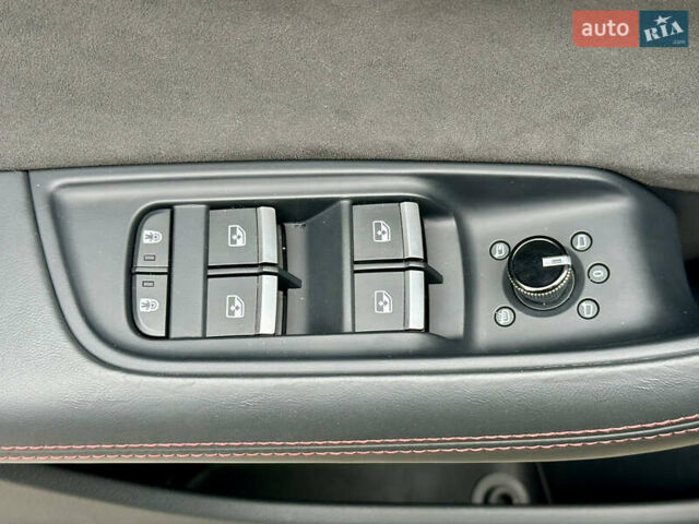 Черный Ауди RS Q8, объемом двигателя 4 л и пробегом 98 тыс. км за 84000 $, фото 52 на Automoto.ua