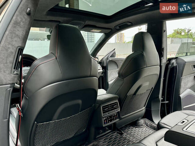 Черный Ауди RS Q8, объемом двигателя 4 л и пробегом 98 тыс. км за 84000 $, фото 47 на Automoto.ua