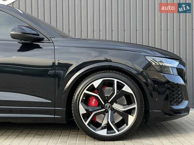 Чорний Ауді RS Q8, об'ємом двигуна 4 л та пробігом 78 тис. км за 98000 $, фото 7 на Automoto.ua
