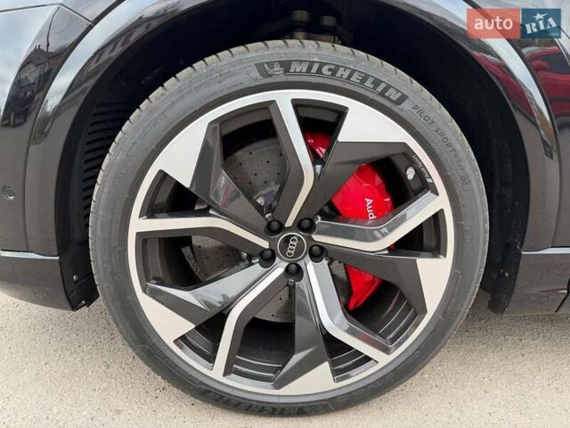 Черный Ауди RS Q8, объемом двигателя 4 л и пробегом 85 тыс. км за 104000 $, фото 10 на Automoto.ua