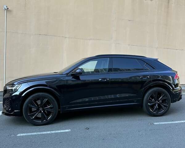 Чорний Ауді RS Q8, об'ємом двигуна 4 л та пробігом 43 тис. км за 98500 $, фото 8 на Automoto.ua