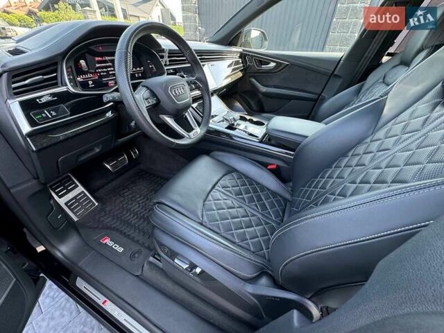 Черный Ауди RS Q8, объемом двигателя 4 л и пробегом 36 тыс. км за 110000 $, фото 83 на Automoto.ua