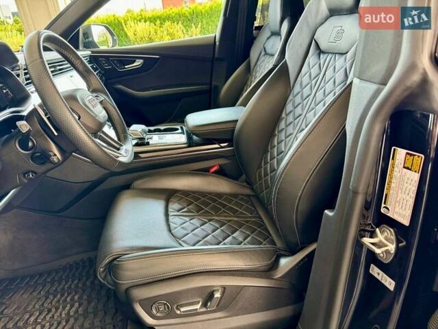 Черный Ауди RS Q8, объемом двигателя 4 л и пробегом 36 тыс. км за 110000 $, фото 87 на Automoto.ua