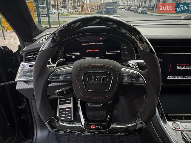 Ауді RS Q8 2021 у Чернігові на Automoto.ua Чорний Ауді RS Q8, об'ємом двигуна 4 л та пробігом 58 тис. км за 120000 $, фото 21 на Automoto.ua