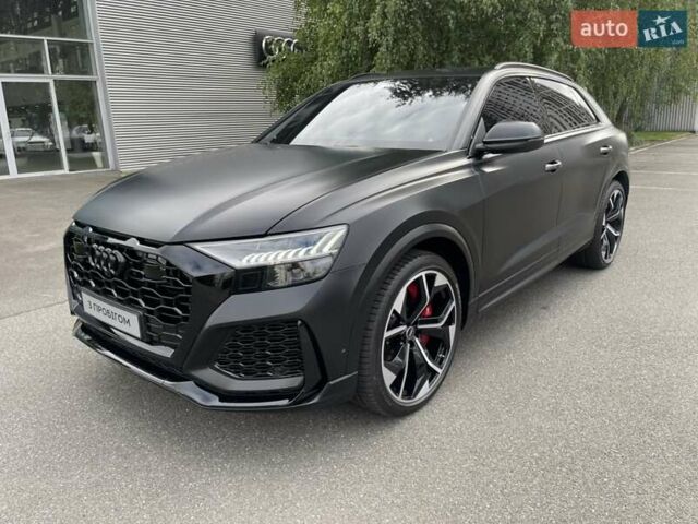 Чорний Ауді RS Q8, об'ємом двигуна 4 л та пробігом 30 тис. км за 128000 $, фото 1 на Automoto.ua