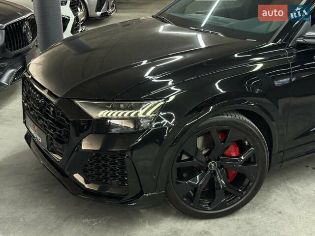 Чорний Ауді RS Q8, об'ємом двигуна 4 л та пробігом 55 тис. км за 99500 $, фото 8 на Automoto.ua