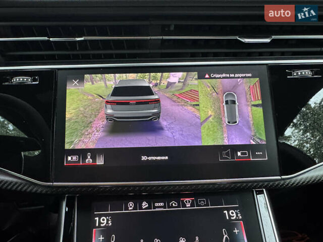 Чорний Ауді RS Q8, об'ємом двигуна 4 л та пробігом 90 тис. км за 89999 $, фото 96 на Automoto.ua