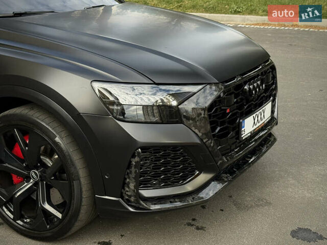Ауді RS Q8 2021 у Чернігові на Automoto.ua Чорний Ауді RS Q8, об'ємом двигуна 4 л та пробігом 58 тис. км за 120000 $, фото 8 на Automoto.ua