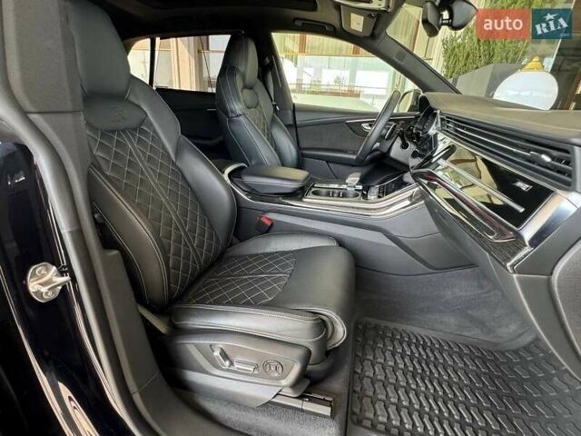 Черный Ауди RS Q8, объемом двигателя 4 л и пробегом 36 тыс. км за 110000 $, фото 113 на Automoto.ua
