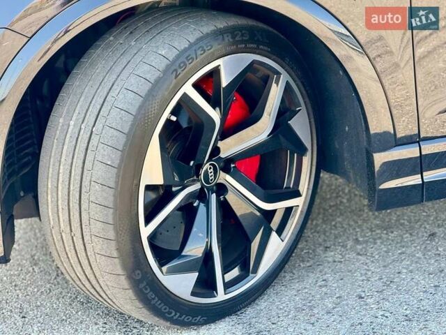 Черный Ауди RS Q8, объемом двигателя 4 л и пробегом 36 тыс. км за 110000 $, фото 49 на Automoto.ua