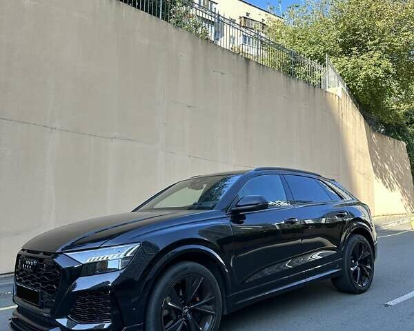 Чорний Ауді RS Q8, об'ємом двигуна 4 л та пробігом 43 тис. км за 98500 $, фото 2 на Automoto.ua