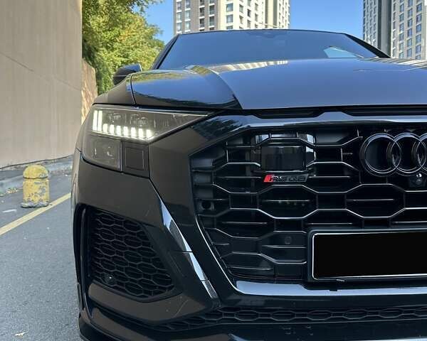 Чорний Ауді RS Q8, об'ємом двигуна 4 л та пробігом 43 тис. км за 98500 $, фото 13 на Automoto.ua