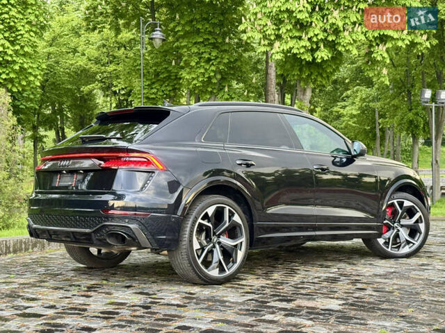 Чорний Ауді RS Q8, об'ємом двигуна 4 л та пробігом 90 тис. км за 89999 $, фото 188 на Automoto.ua