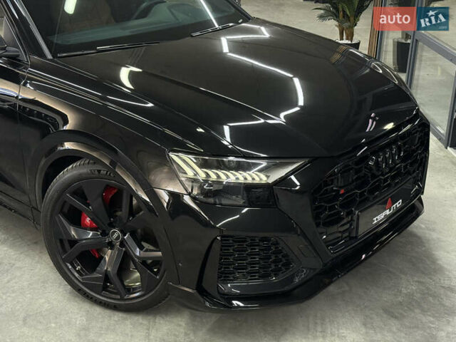 Чорний Ауді RS Q8, об'ємом двигуна 4 л та пробігом 55 тис. км за 99500 $, фото 3 на Automoto.ua