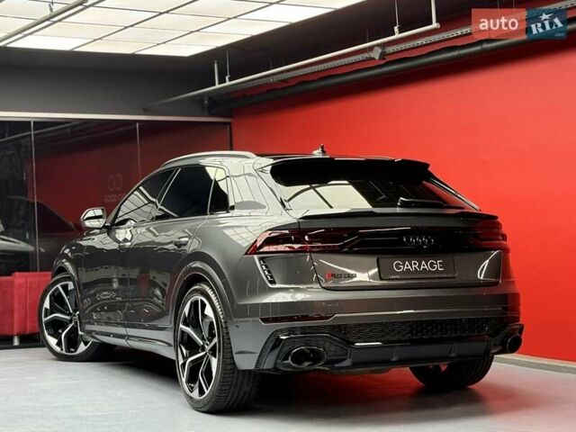 Чорний Ауді RS Q8, об'ємом двигуна 4 л та пробігом 45 тис. км за 107700 $, фото 28 на Automoto.ua