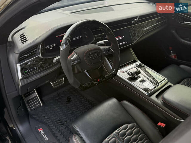 Ауді RS Q8 2021 у Чернігові на Automoto.ua Чорний Ауді RS Q8, об'ємом двигуна 4 л та пробігом 58 тис. км за 120000 $, фото 20 на Automoto.ua