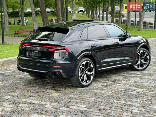 Чорний Ауді RS Q8, об'ємом двигуна 4 л та пробігом 90 тис. км за 89999 $, фото 25 на Automoto.ua