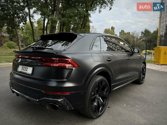 Ауді RS Q8 2021 у Чернігові на Automoto.ua Чорний Ауді RS Q8, об'ємом двигуна 4 л та пробігом 58 тис. км за 120000 $, фото 17 на Automoto.ua