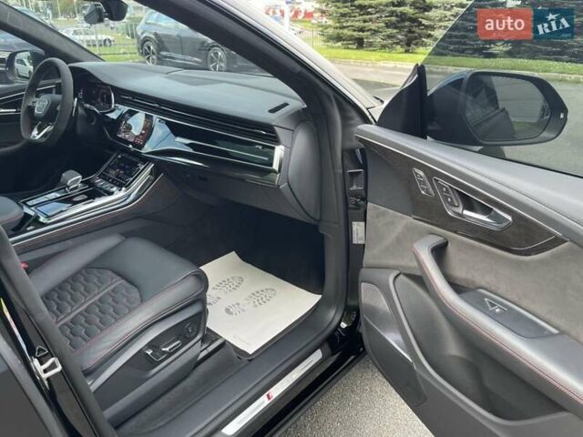 Чорний Ауді RS Q8, об'ємом двигуна 4 л та пробігом 30 тис. км за 128000 $, фото 87 на Automoto.ua
