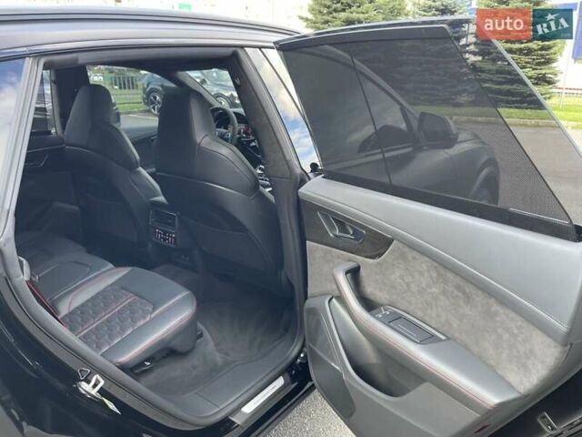 Чорний Ауді RS Q8, об'ємом двигуна 4 л та пробігом 30 тис. км за 128000 $, фото 82 на Automoto.ua