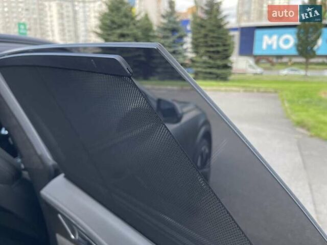 Чорний Ауді RS Q8, об'ємом двигуна 4 л та пробігом 30 тис. км за 128000 $, фото 83 на Automoto.ua