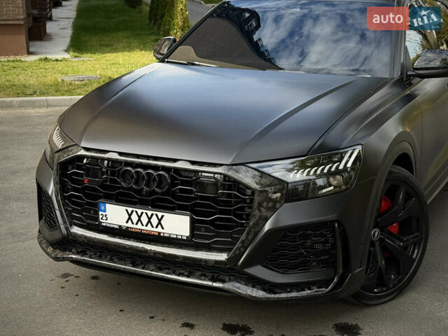 Ауді RS Q8 2021 у Чернігові на Automoto.ua Чорний Ауді RS Q8, об'ємом двигуна 4 л та пробігом 58 тис. км за 120000 $, фото 5 на Automoto.ua