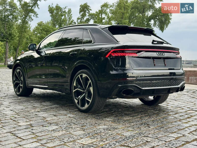 Чорний Ауді RS Q8, об'ємом двигуна 4 л та пробігом 90 тис. км за 89999 $, фото 10 на Automoto.ua