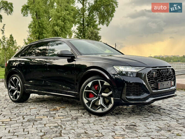 Чорний Ауді RS Q8, об'ємом двигуна 4 л та пробігом 90 тис. км за 89999 $, фото 159 на Automoto.ua