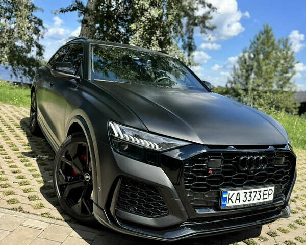 Чорний Ауді RS Q8, об'ємом двигуна 4 л та пробігом 24 тис. км за 127000 $, фото 2 на Automoto.ua