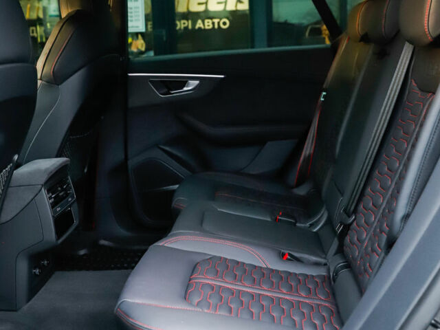 Чорний Ауді RS Q8, об'ємом двигуна 0 л та пробігом 2 тис. км за 155000 $, фото 21 на Automoto.ua